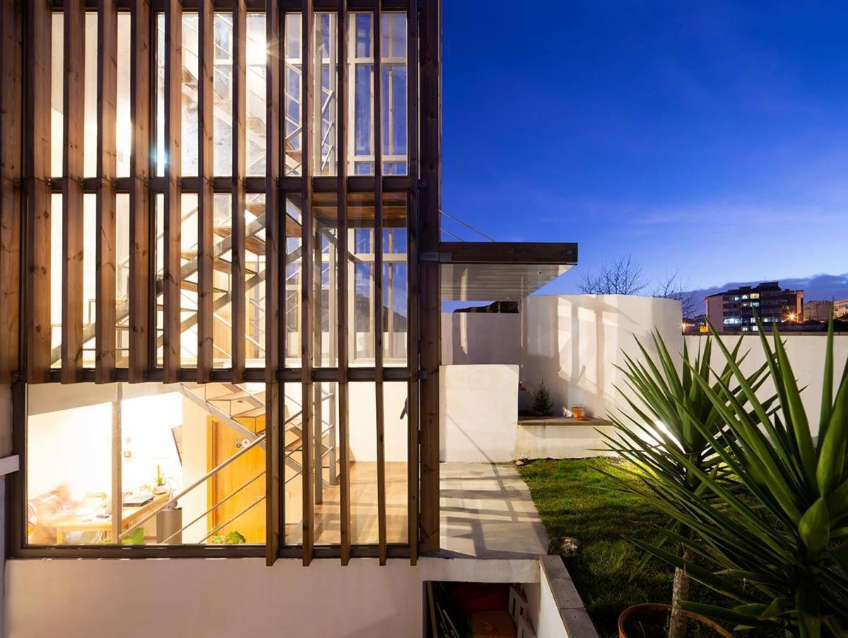 Peach Hostel & Suites Porto Exterior photo